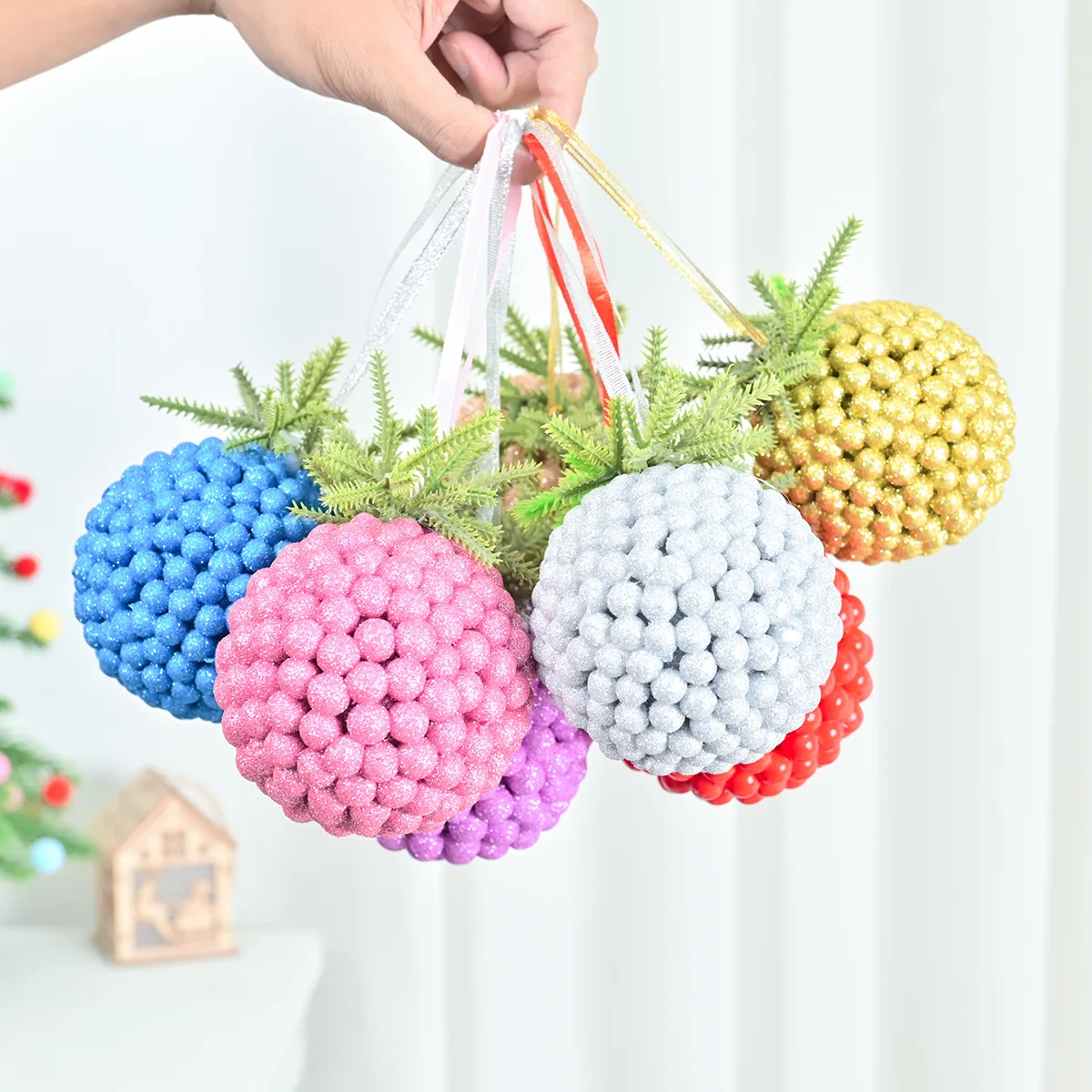 

10cm Christmas Tree Hanging Decoration Painted Glitter Berry Decoration Balls Christmas Decor Holiday Balls Hanging Arrangements