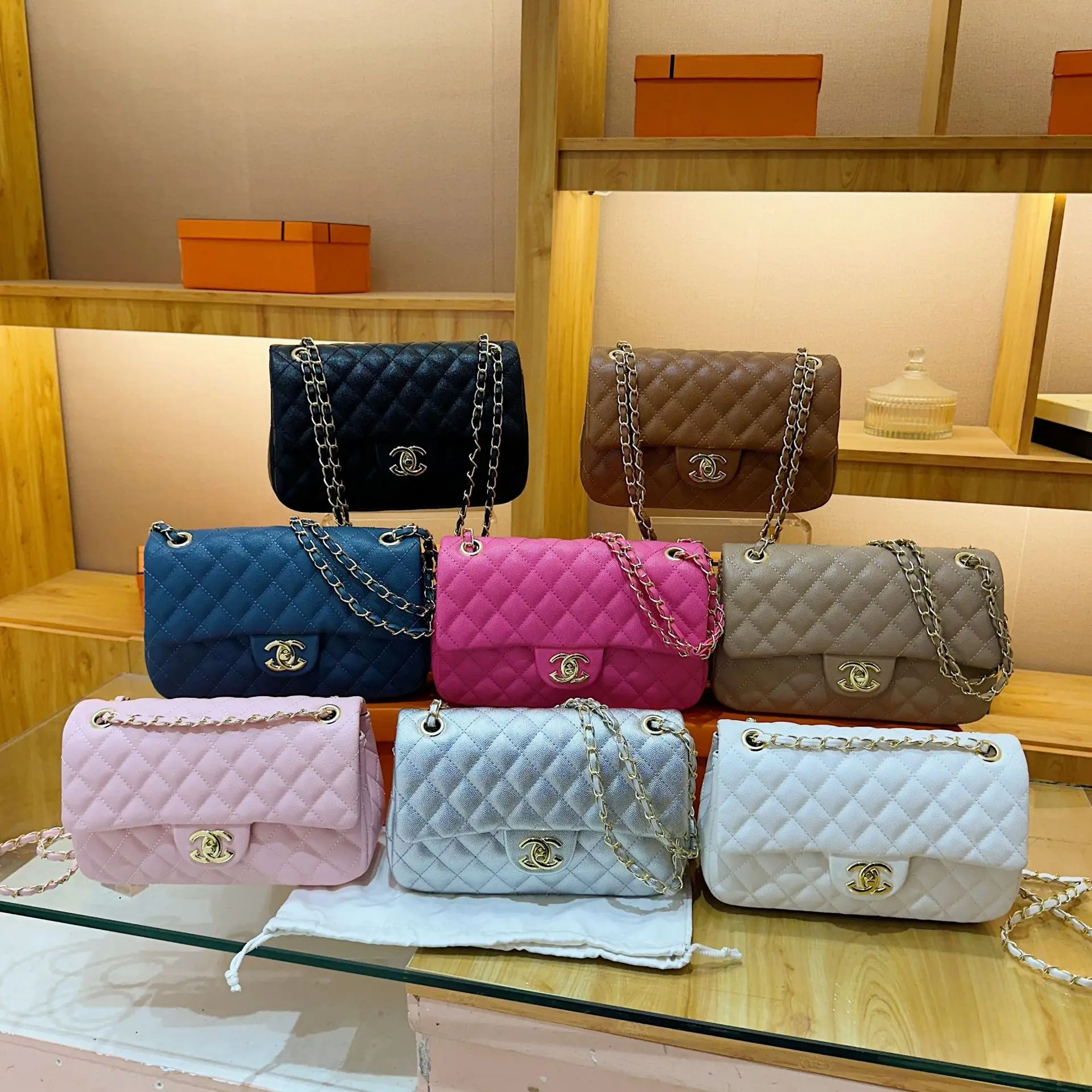 Элегантная стеганая квадратная сумка для женщин, кошелек через плечо под мышками, маленькая сумочка с винтажной строчкой, модное повседневное использование