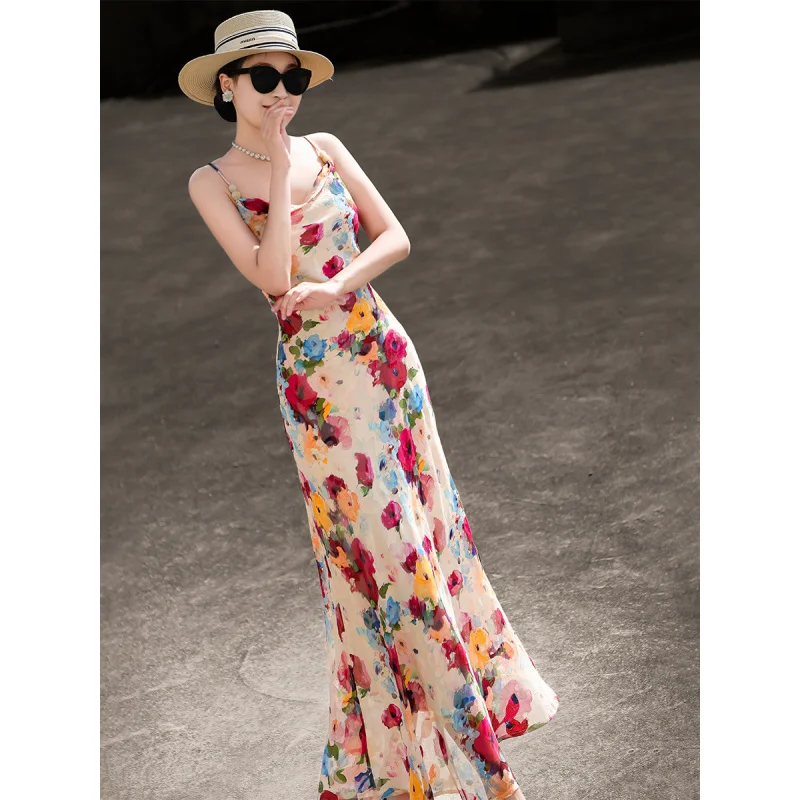 

MEXCOCO 2026 Summer New Arrival Seaside Vacation Beach Dress French Retro Print Sleeveless Spaghetti Strap Midi Dress