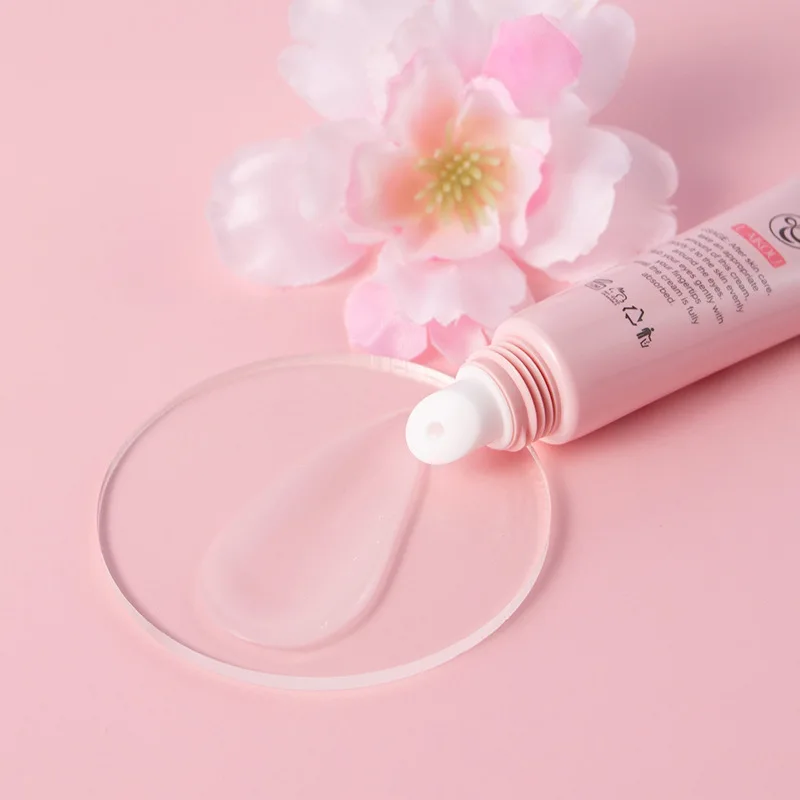 LAIKOU 15g Sakura Soro para os olhos Massagem para os olhos Hidratar Creme para os olhos Refrescante Hidratante Nutrir Creme para cuidados com a pele dos olhos