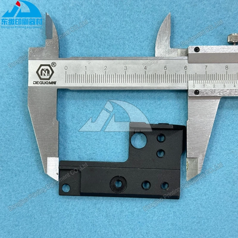 

High Quality 1 Pc Side Lay Plate L2.072.145 L2.072.245 for Heidelberg XL75 Offset Printing Machinery Parts Side Lay Plate
