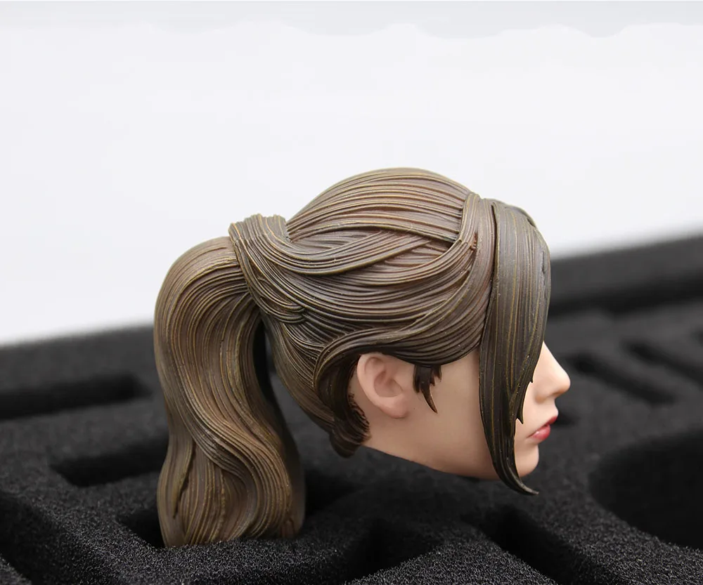 1/6 DAMTOYS DMS038 Residents of the Evil Game Charactor Player Female Vivid Head Sculpt Carving Stand Platform For Collect DIY