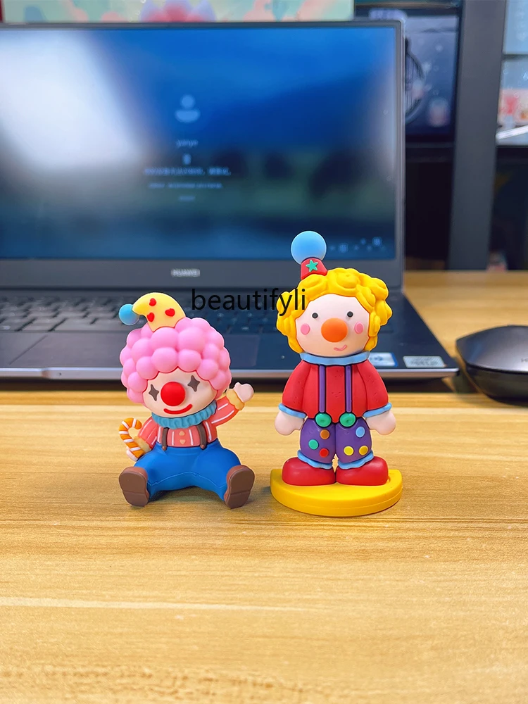 Healing Department Office Computer Desktop Small Ornament Creative Clown Cute Cartoon Car Ornament