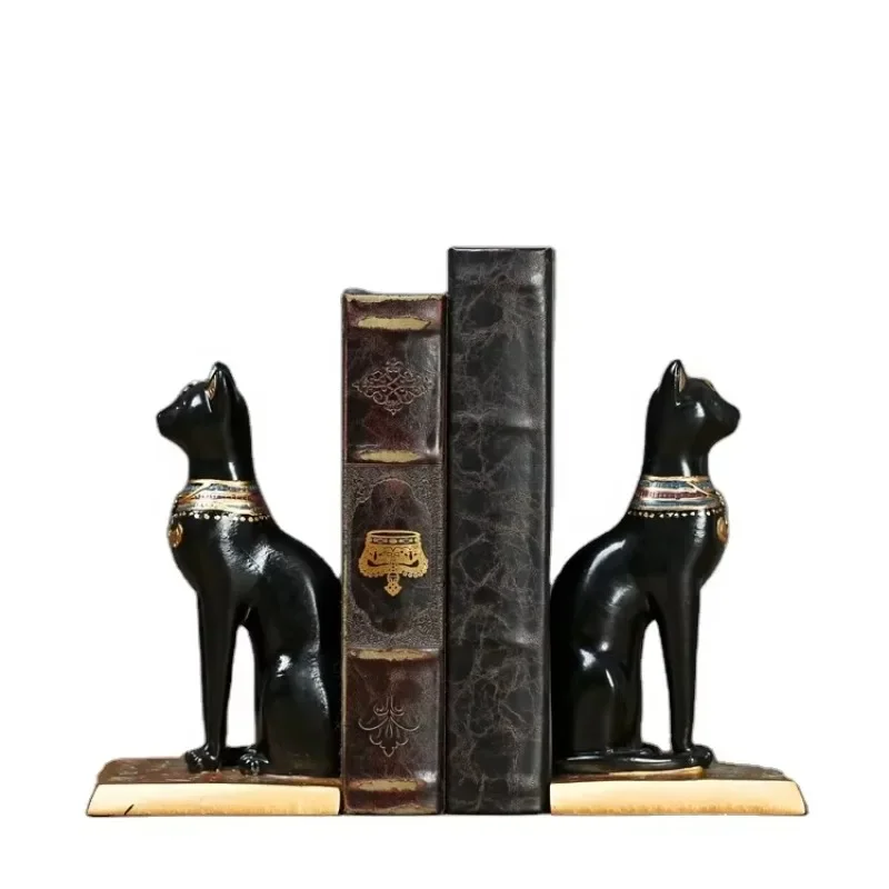 Vintage decoration study villa model room soft decoration mascot cat bookshelf