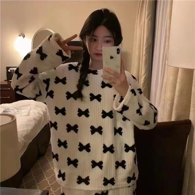 2022 Autumn Winter Warm Flannel Women Pyjamas Sets Thick Coral Velvet Long Sleeve Cartoon Sleepwear Thin Flannel Pajamas Set