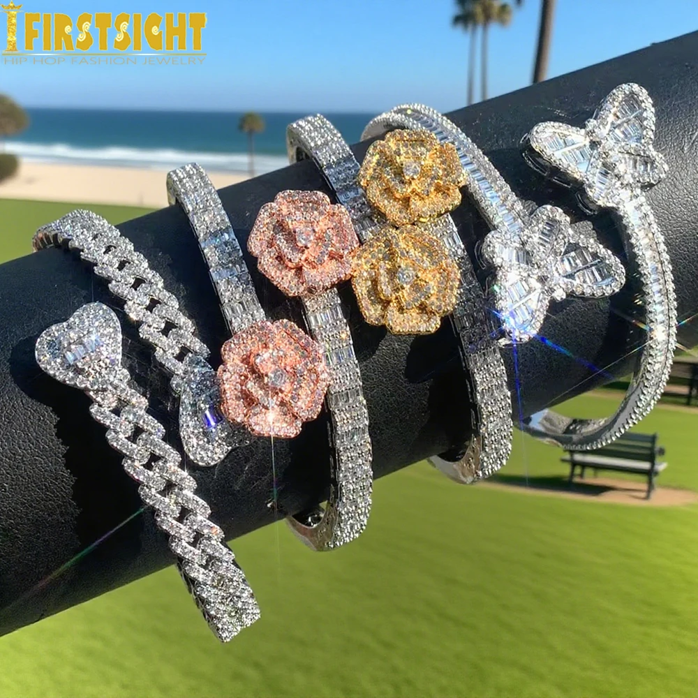 

2025 New Iced Out Bling Opened Heart Flower Charm Bracelet AAA CZ Zircon Butterfly Bangle For Men Women Hip Hop Luxury Jewelry