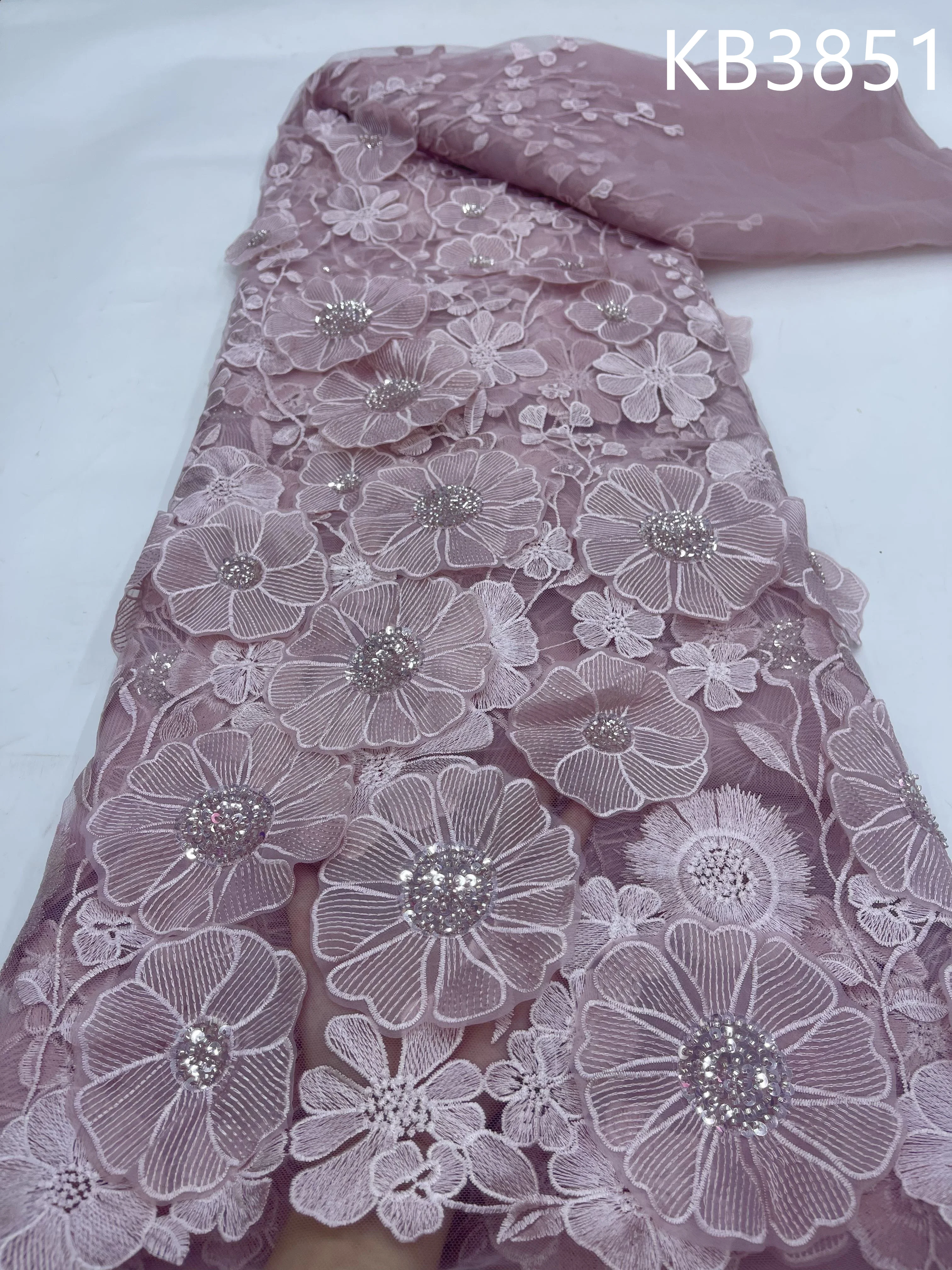 

Off White 3D Flora Embroidery African Lace Fabric 2024 High Quality Sequins Beads Lace Fabric For Wedding Dress Sewing KB3851