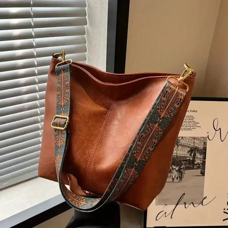 

Women's Ethnic Tote Bag Bohemian Style PU Large Capacity Shoulder Sling Bag Adjustable Wide Strap Bucket Crossbody Bag