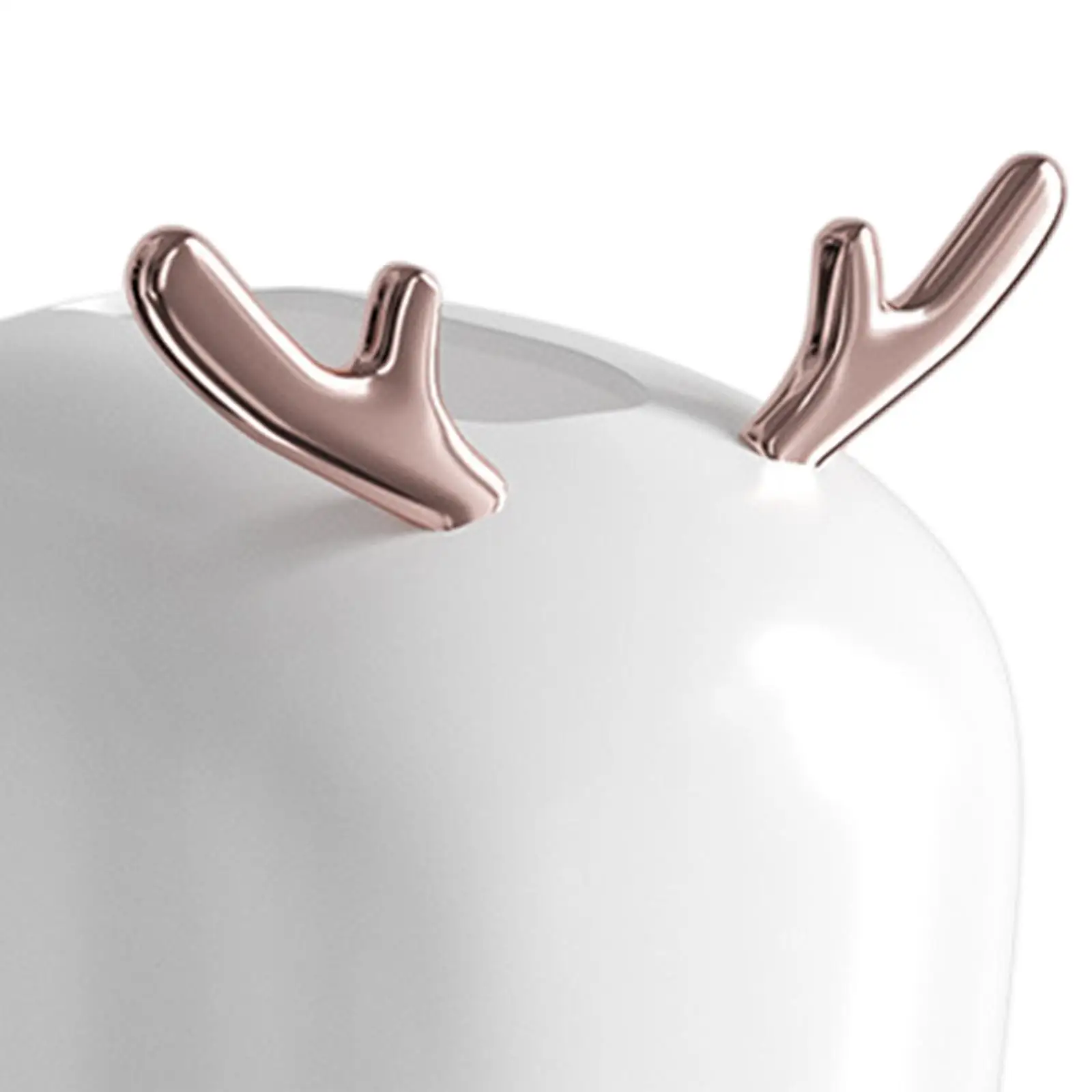 Tissue Box, Plastic Decoration Deer Model Paper Towel Holder Storage Dryer Sheet Dispenser for Desk Toilet