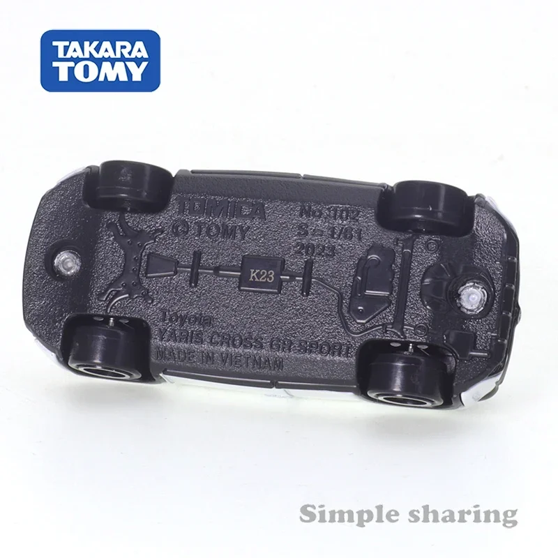 Takara Tomy Tomica No.102 Toyota Yaris Cross GR Sport Car Alloy Motor Vehicle Diecast Metal Model Kids Xmas Gift Toys for Boys