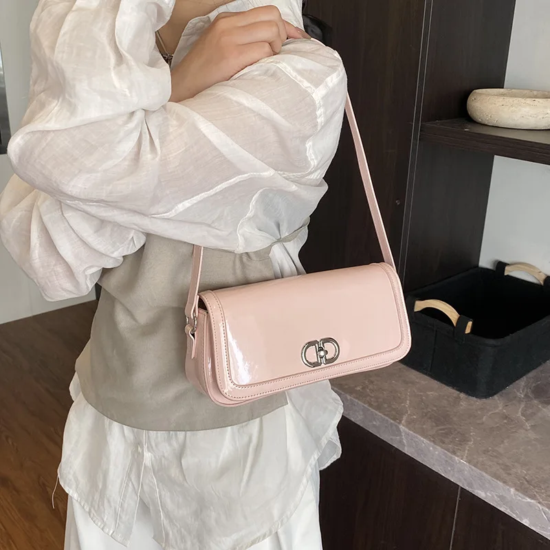 

2025 Summer Shiny Lock Shoulder Bag - Korean Style Baguette Purse for Women, Elegant Underarm Crossbody Work Bag