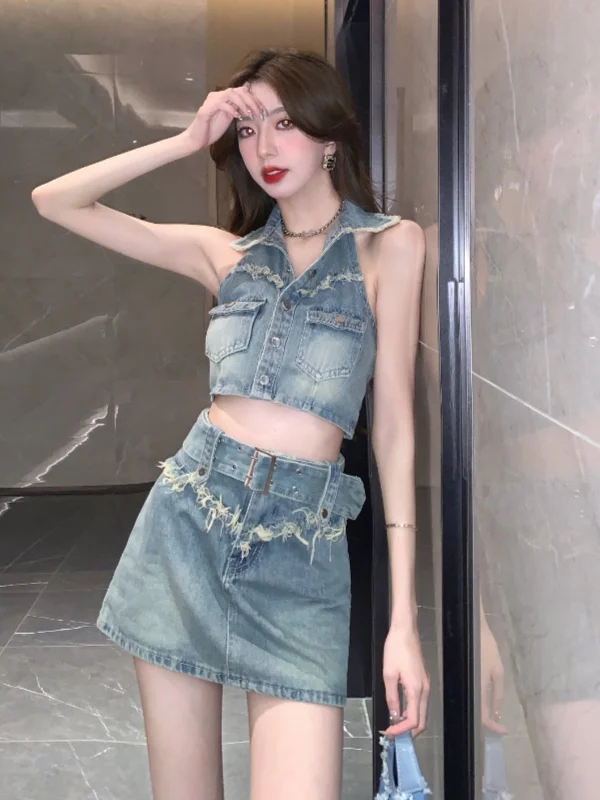 

Sexy Sweet And Spicy Girl Denim Set Women's Hanging Neck Vest High Waist Skirt Street Style Two-Piece Summer Fashion