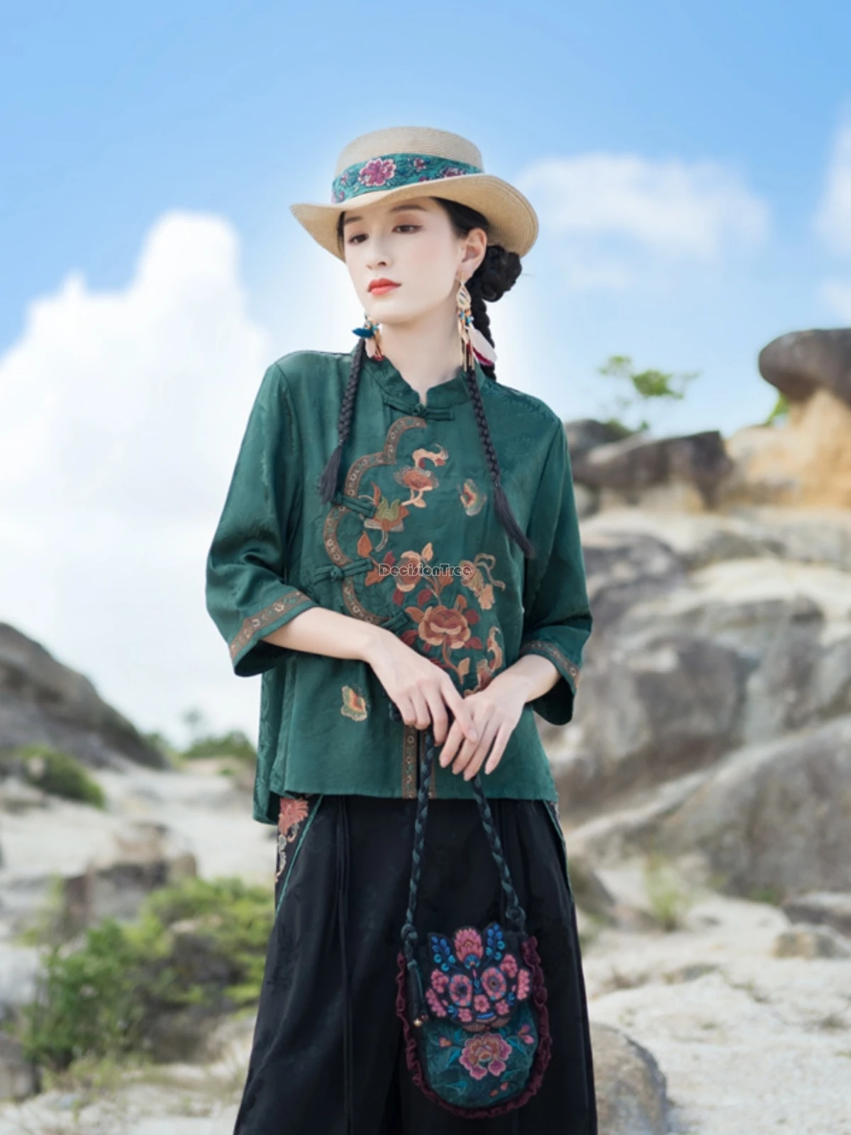 

2025 spring autumn new chinese style loose ethnic retro embroidered top stand collar half sleeve elegant tang suit blouse t001