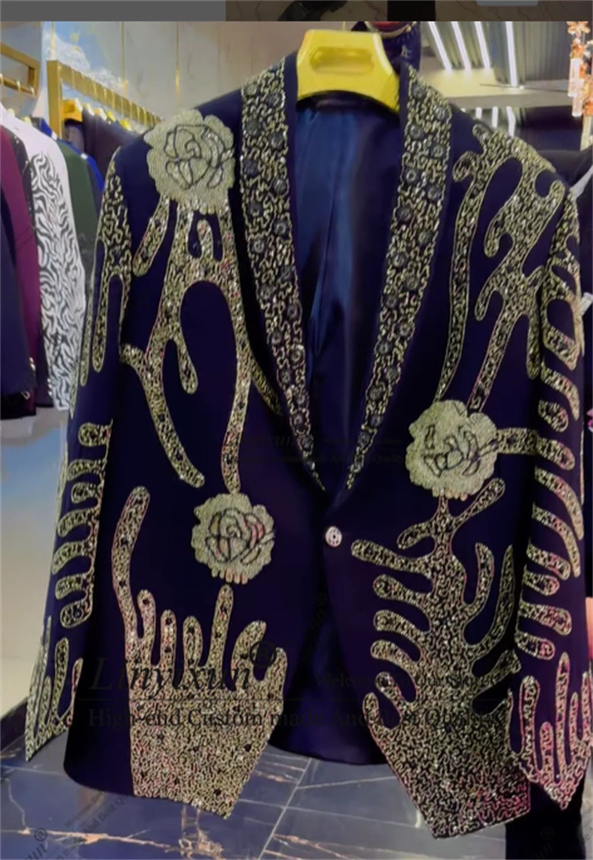 Super Luxurious Jewelry Ornament Tuxedo Men Suit Glitter Shawl Lapel Customized Wedding Groom Blazer 2 Piece rajes para hombre
