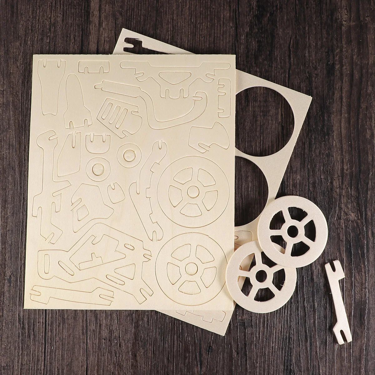 

3D Wooden Off-Road Vehicle Puzzle for Kids and Adults DIY Brain Teaser Educational Building Set Lifelike Design No Glue Required