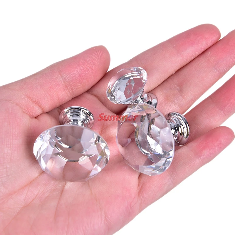 Boutons en verre en cristal en forme de diamant, 20-40mm, Design populaire, poignées pour tiroirs, armoires de cuisine, portes de garde-robe
