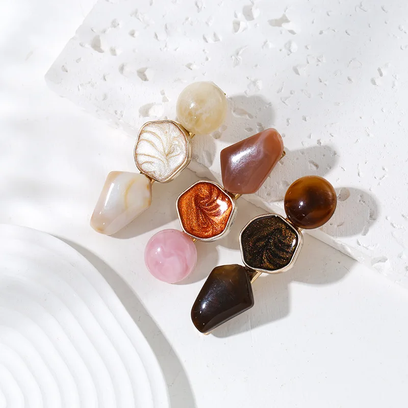 Retro Geometric Irregular Hair Clip Resin Acrylic Bead Duckbill Pins For Women Imitation Marble Pattern Hair Barrette Accessorie