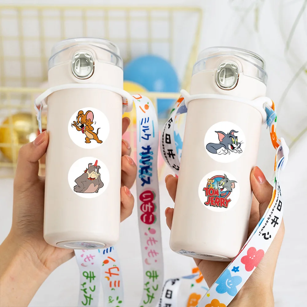 

500pcs/Roll Cartoon Anime Tom and Jerry Cute Fun Sealing Sticker DIY PVC Laptop Decals Decoration Stiker Reward Gift Toys