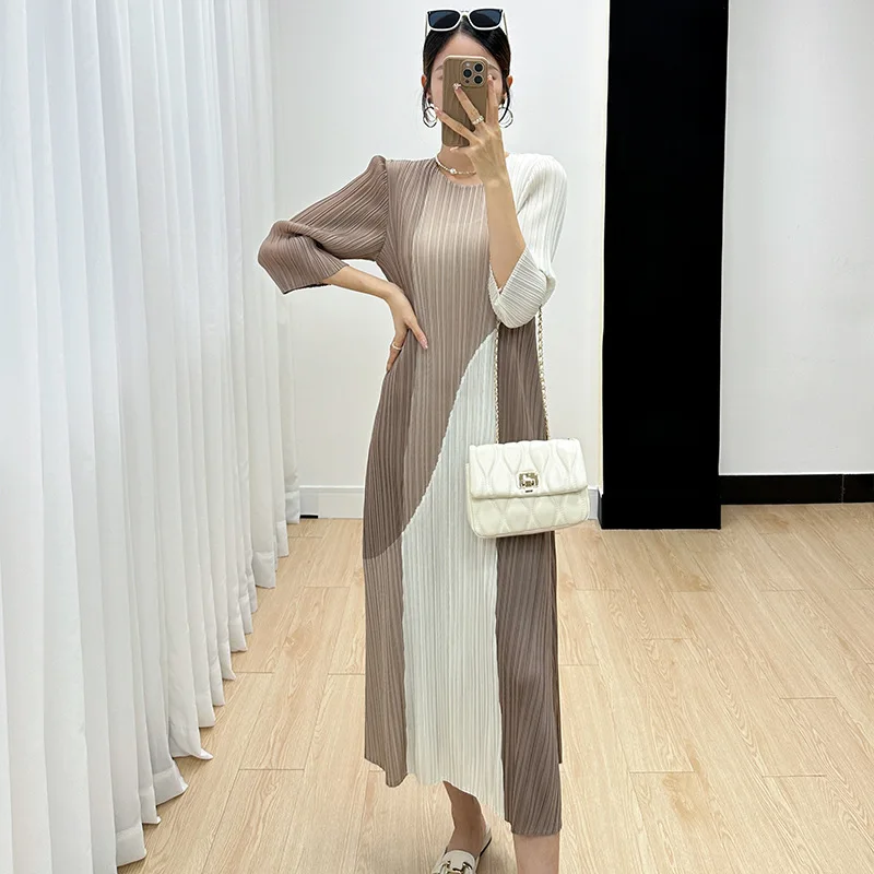 Miyake pleated dress women\'s 2023 autumn new fashion print high-end fashion round neck three-quarter sleeve elegant dresses