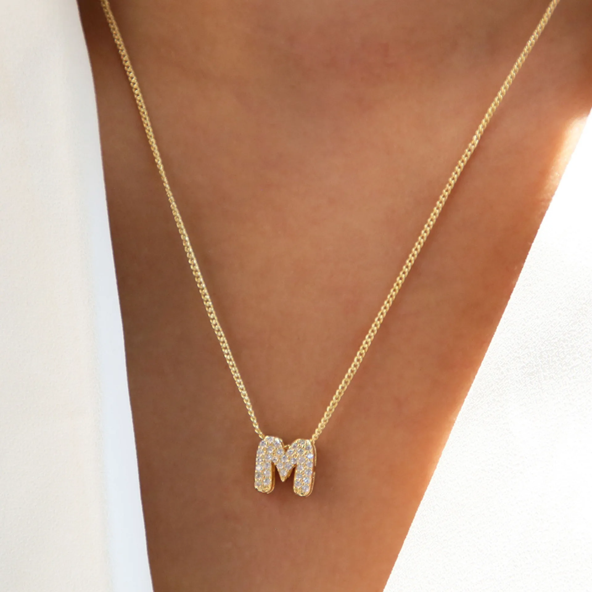 Simple Small Name Initial Letter Pendant Necklace for Women Men Trendy Gold Color Zircon Alphabet Thin Chain Neckalce Jewelry
