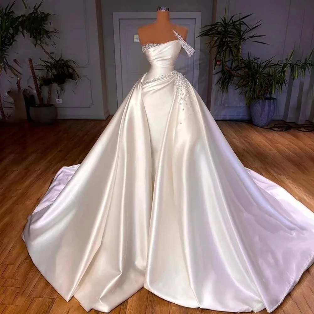 Luxury Wedding Dress Sleeveless Satin Strapless Ball Gown Pearls Floor Length Elegant Women Pretty Bridal Dresses Plus Size