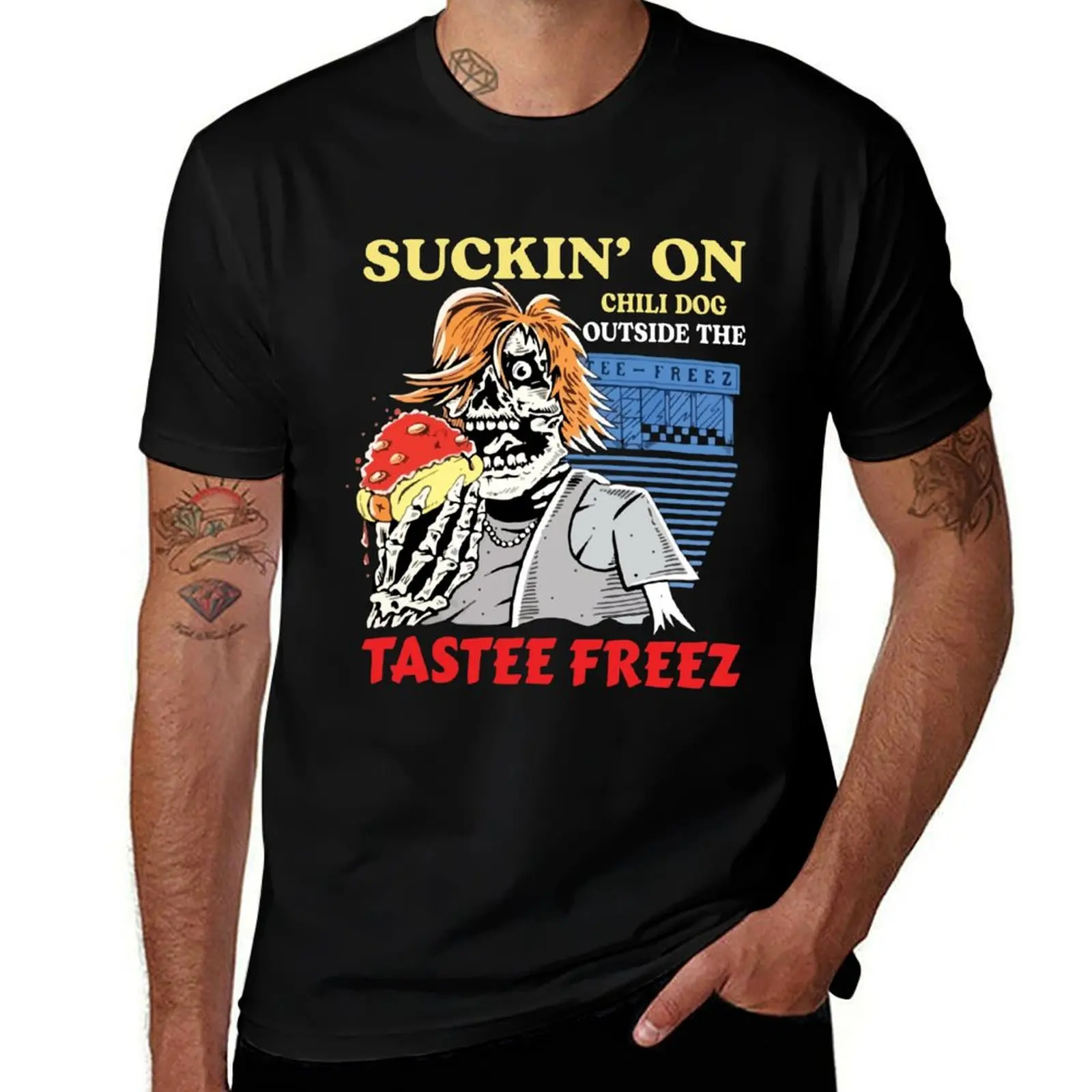 

Suckin’ on chili dog outside the tastee freez T-Shirt summer tops sweat luxury designer mens graphic t-shirts