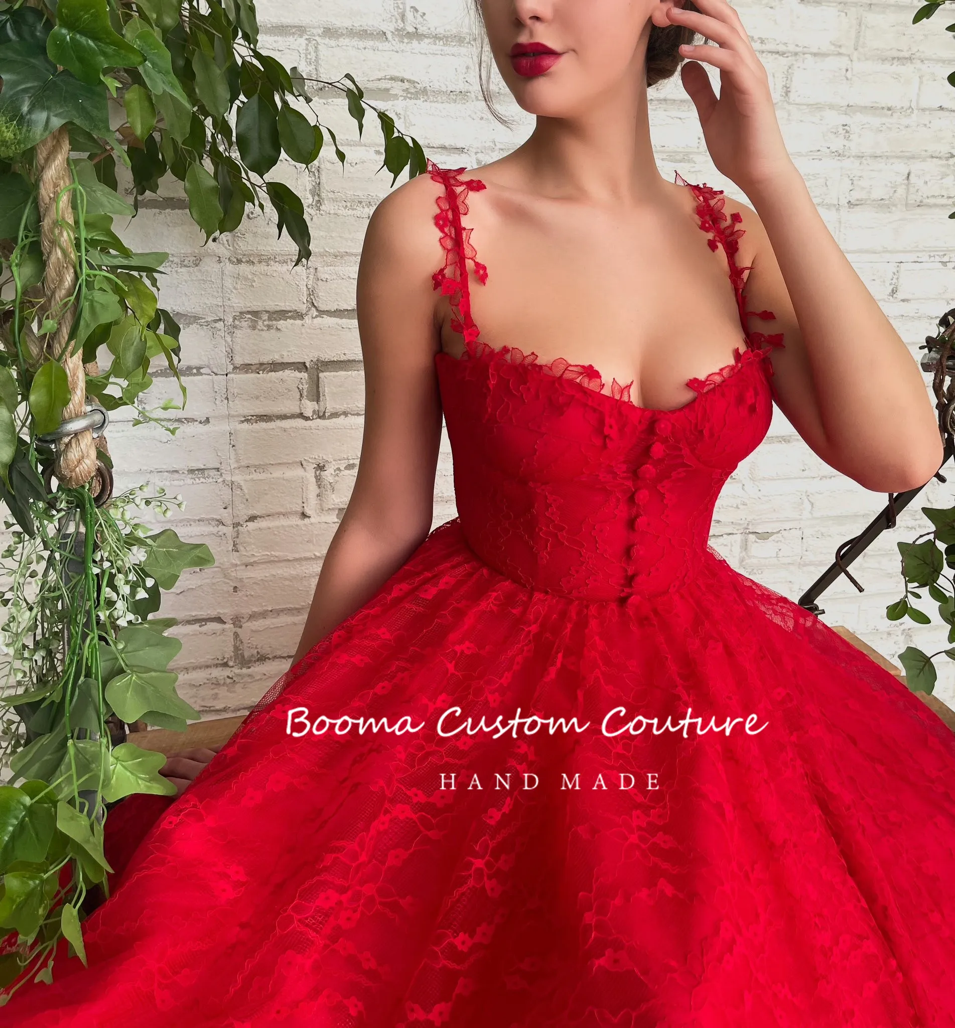 Booma Red Lace Midi Prom Dresses 2022 Spaghetti Straps Sweetheart Buttoned Tea-Length Wedding Party Dresses A-Line Formal Gowns