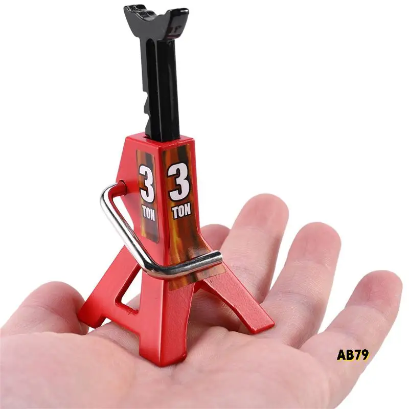 6Pcs 1/10 RC Cars Metal Jack Stands Repairing Tool RC Crawler Climbing Car Repair Tools Diecasts Vehicles Model Parts,3T