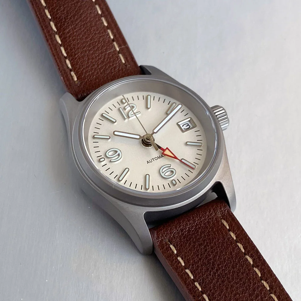 تخصيص الطيار التيتانيوم حالة 36 مللي متر المجال NH34 ساعة أوتوماتيكية الرجال 20ATM الياقوت الزجاج تاريخ نافذة المسمار تاج حزام من الجلد