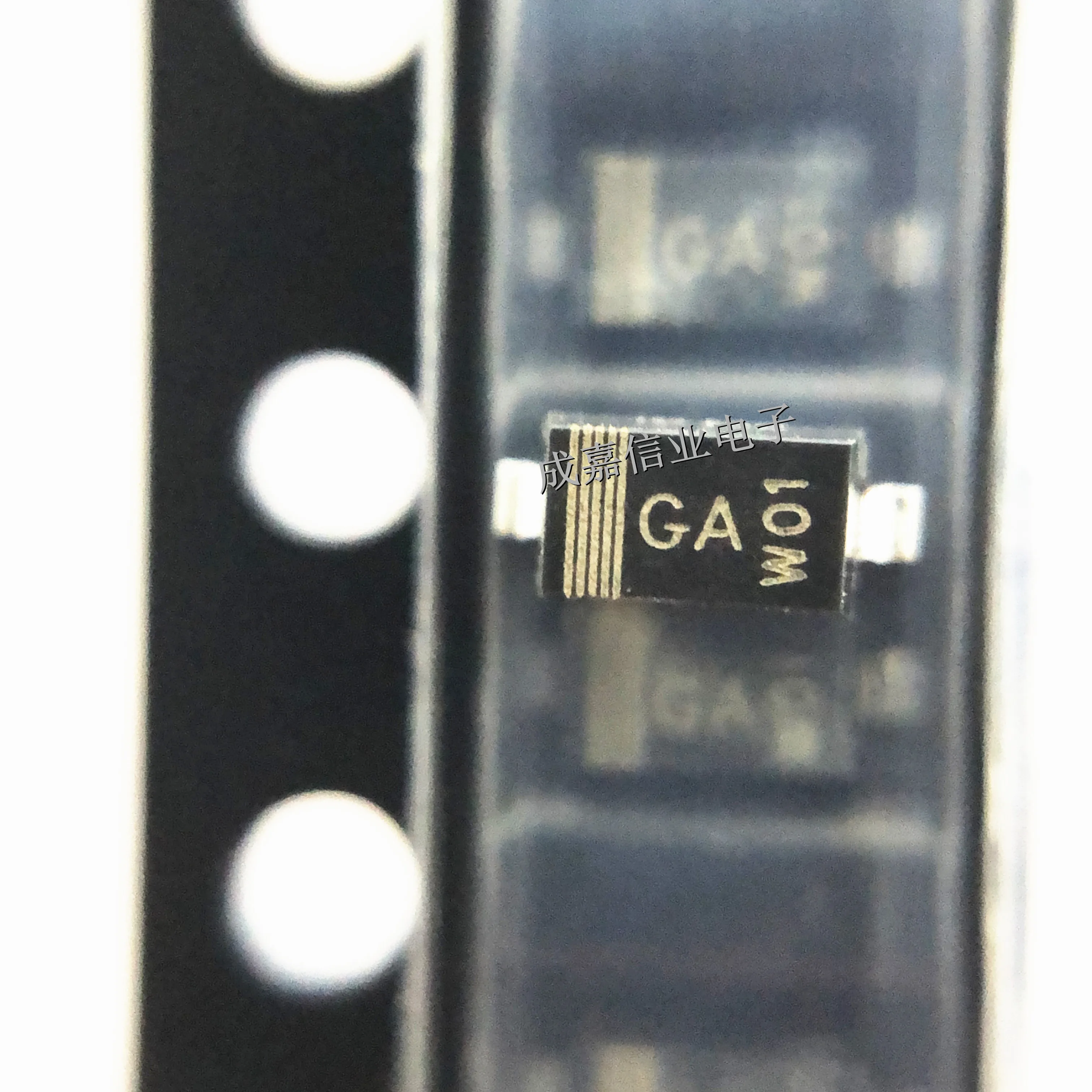 

100pcs/Lot BAS16GW SOD-123-2 MARKING;GA Diode Switching Diode 100V 0.215A 2-Pin Operating Temperature:- 55 C-+ 150 C