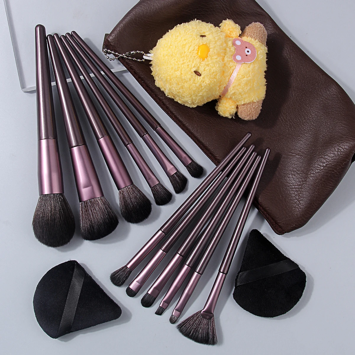 16Pcs Dark Purple Makeup Brush Set Soft Synthetic Hair Face Eye Cosmetic Brushes, 2 Triangle Velvet Powder Puffs, Brown Leather