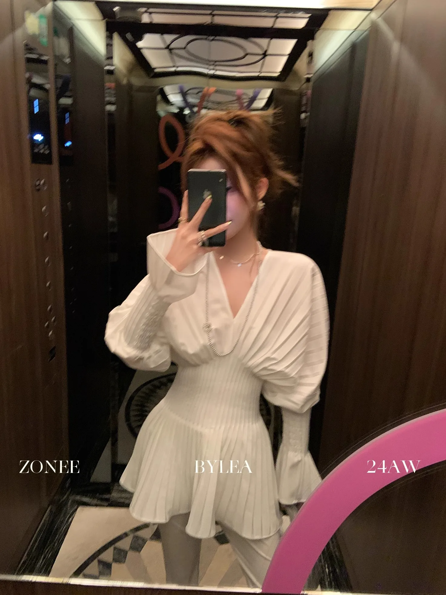 2025 New French Style Pleated Shirt White Women V Neck Flare Sleeve Blouse Elegant Office Ladies Commute Chic Female Fashion