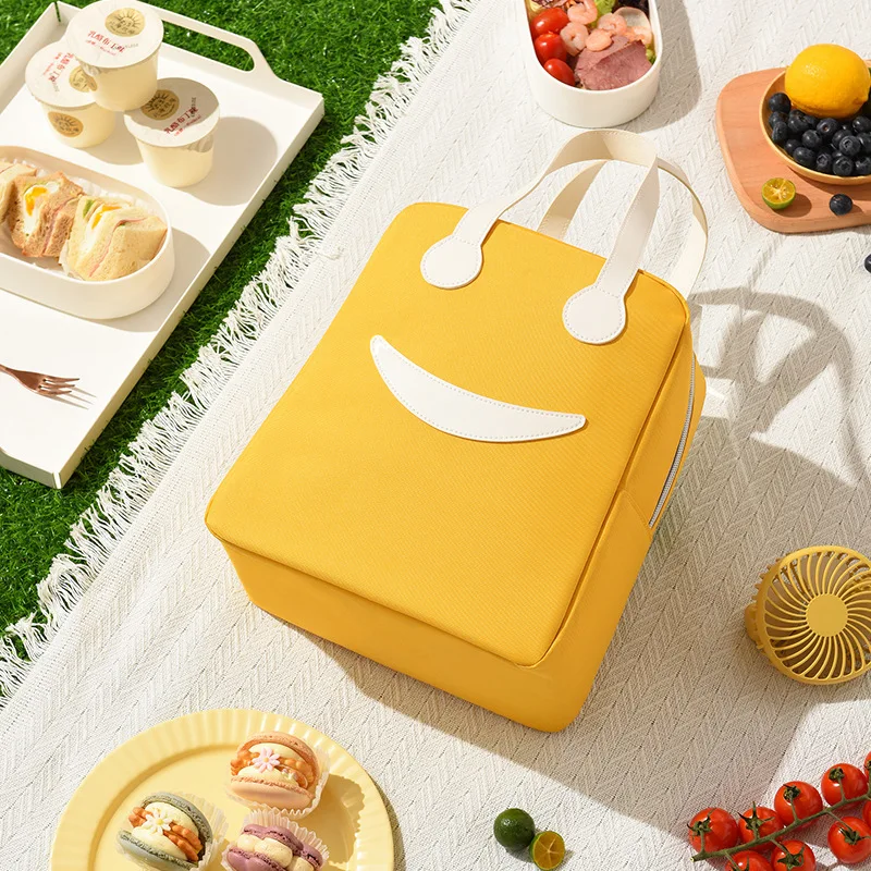 A Portable Cute Smile Lunch Bag Insulated Refrigerated Food Safe Girls Warm Food Picnic Office Student Zip Food Storage Box
