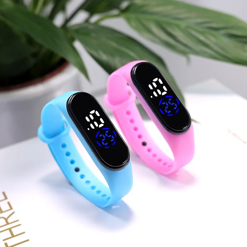 50 teile/los Mode kinder Uhr Elektronische Digitale Led-anzeige Student Uhren Wasserdicht Urlaub Jungen Mädchen Geschenk Kinder Uhren