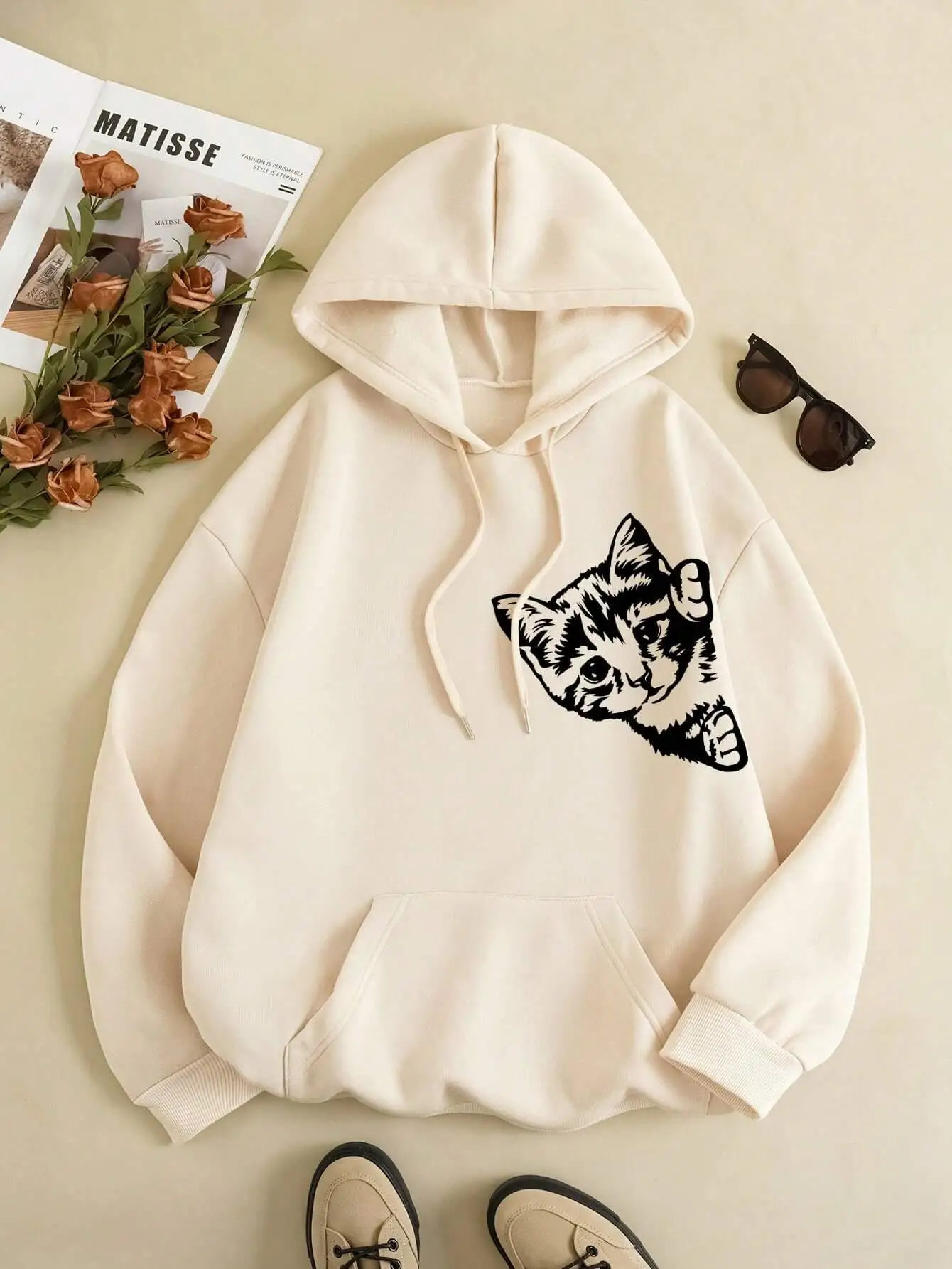 A Cute Little Cat With A Sideways Body Hoodie Women Simple fur-liner Hoody Autumn S-XXL Sweatshirt Fashion Quality Woman Tops