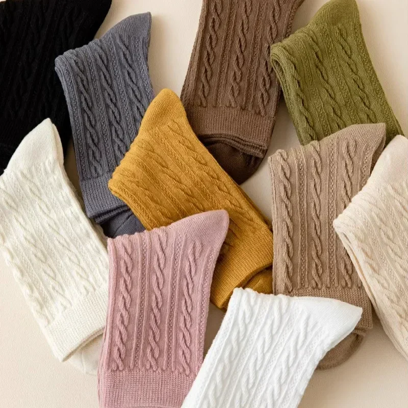 Medias de otoño pequeñas giros y masa de Blanco sólido para mujer invierno Lolita estudiantes número frito de calcetines