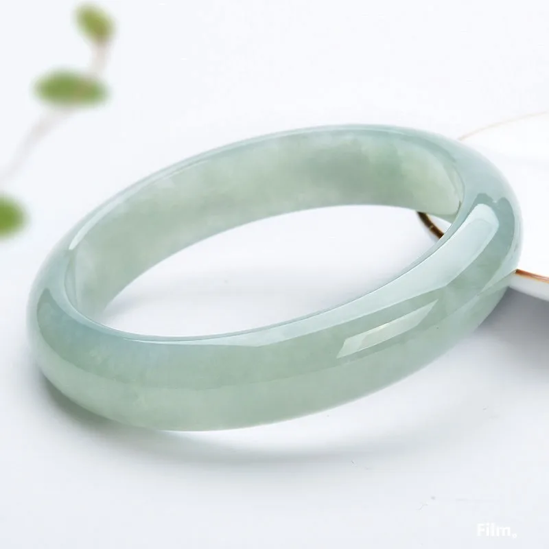 Natural Burmese Old Mine Ice Noble Lady Bracelet for Women, Single Color, Transparent, Elegant Light Green Jadeite Brace