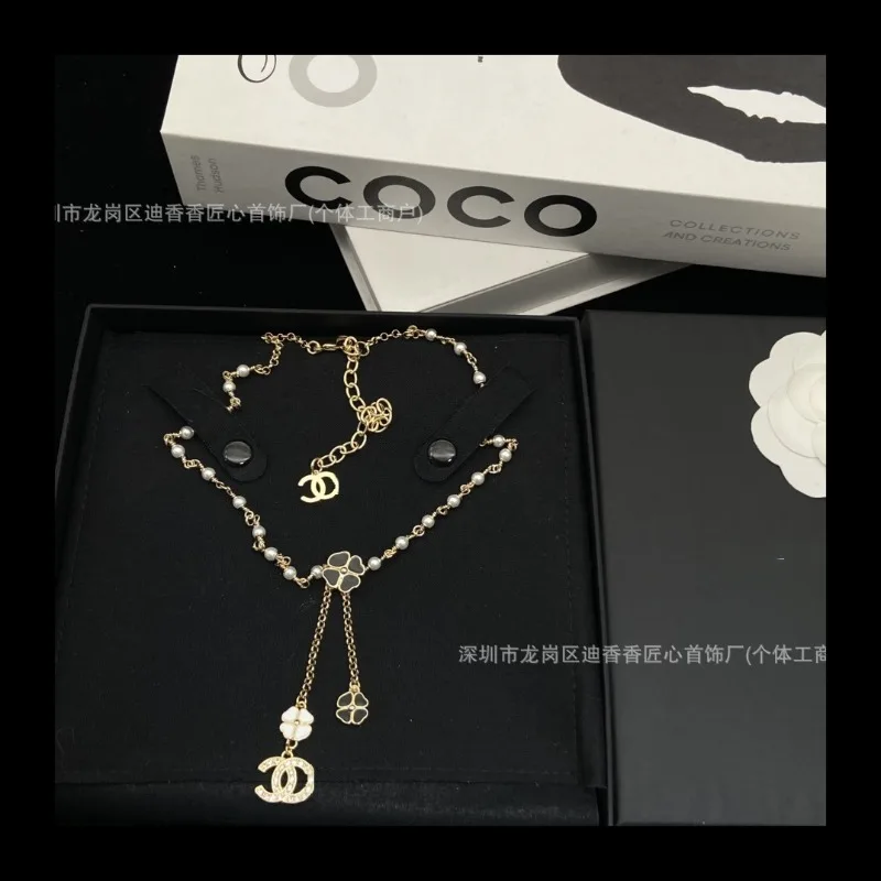 جديد المينا أربع أوراق البرسيم قلادة مزدوجة المرأة الراقية مهدب سلسلة عنق متعددة الاستخدامات