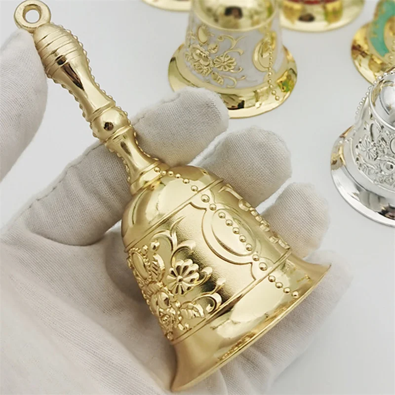 Retro Hand Cranked Bell European Style Exquisite Luxury Hand Bell Craft Decor Christmas Bell Church Bar Hotel Decoration