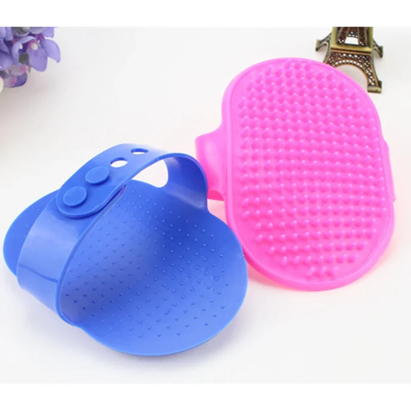 Brosse de bain en caoutchouc pour animaux de compagnie, peigne pour chien et chat, poils de fourrure, toilettage, massage, douche pour animaux de compagnie, livraison directe