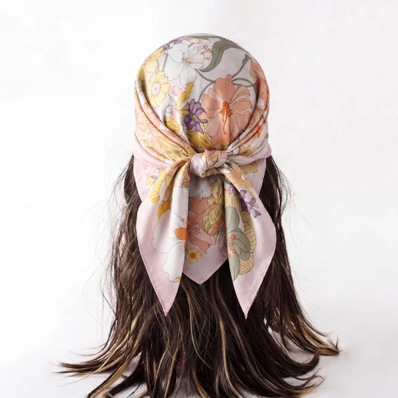 Damen Seidenschal Turban Hijab Modischer Quadratischer Kopftuch Halstuch Bandana Luxus-Druck Kopfband Wickeltücher
