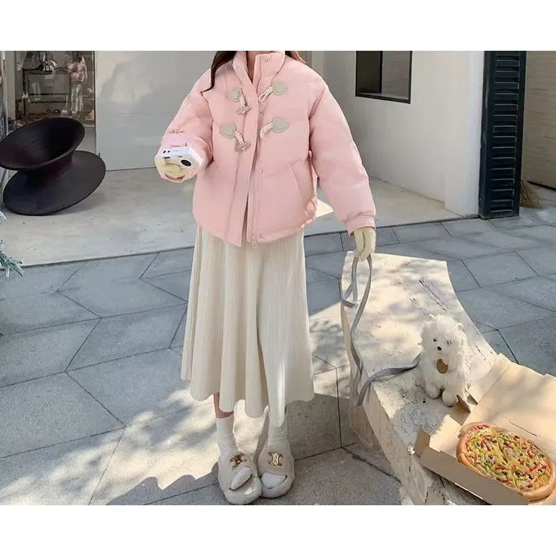 

Стеганая куртка с роговой пряжкой 2025 года, короткая женская стеганая куртка в студенческом стиле