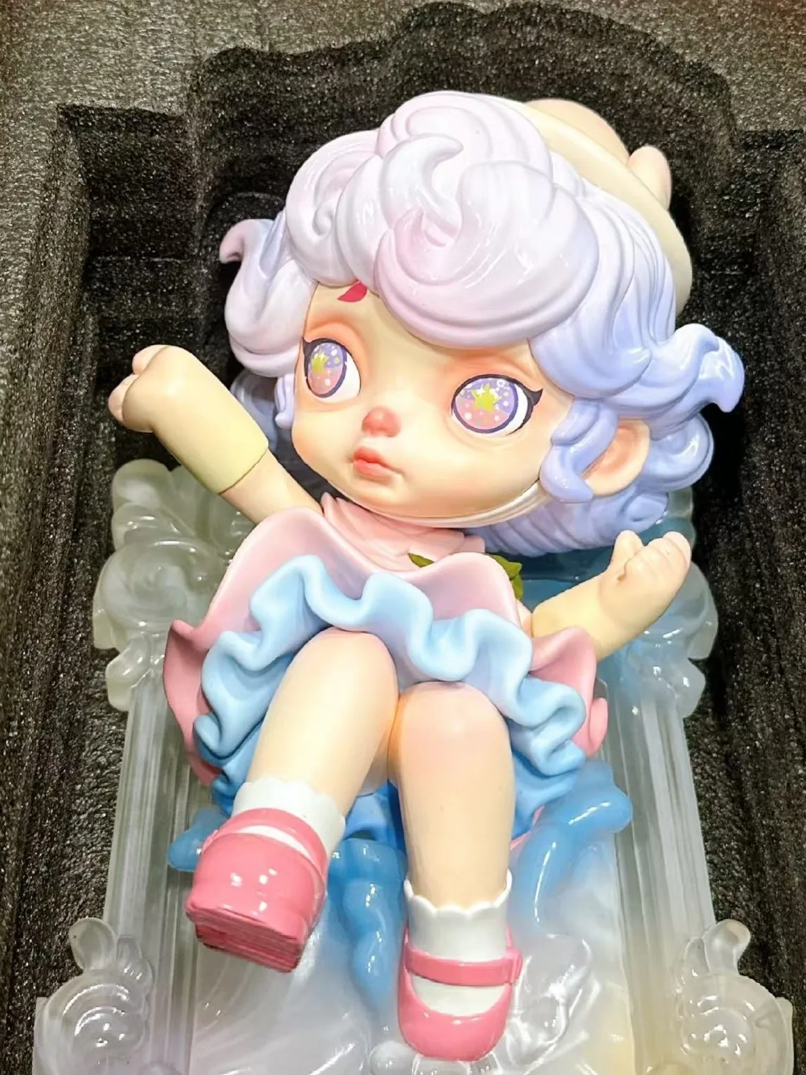 LAURA Limited Edition 200% maat popontwerperspeelgoed verzamelbare actiefiguren