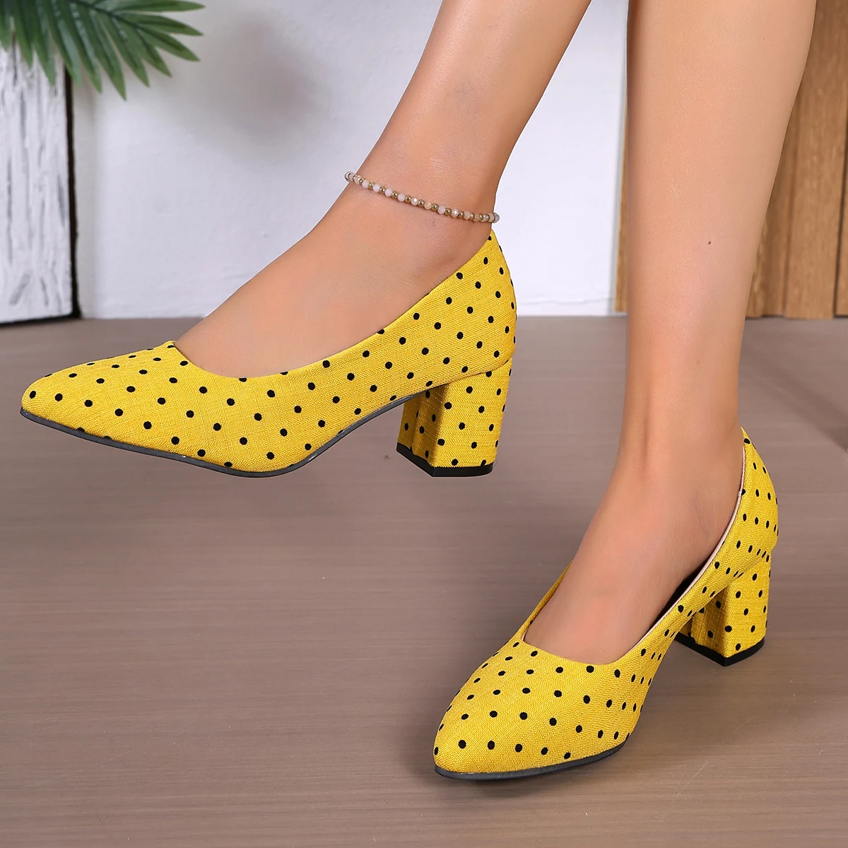 Polka Dot Pointed-Toe Chunky Heel High Heels for Women, Slip-On Style, Stable and Comfortable, Won'T Tire Your Feet