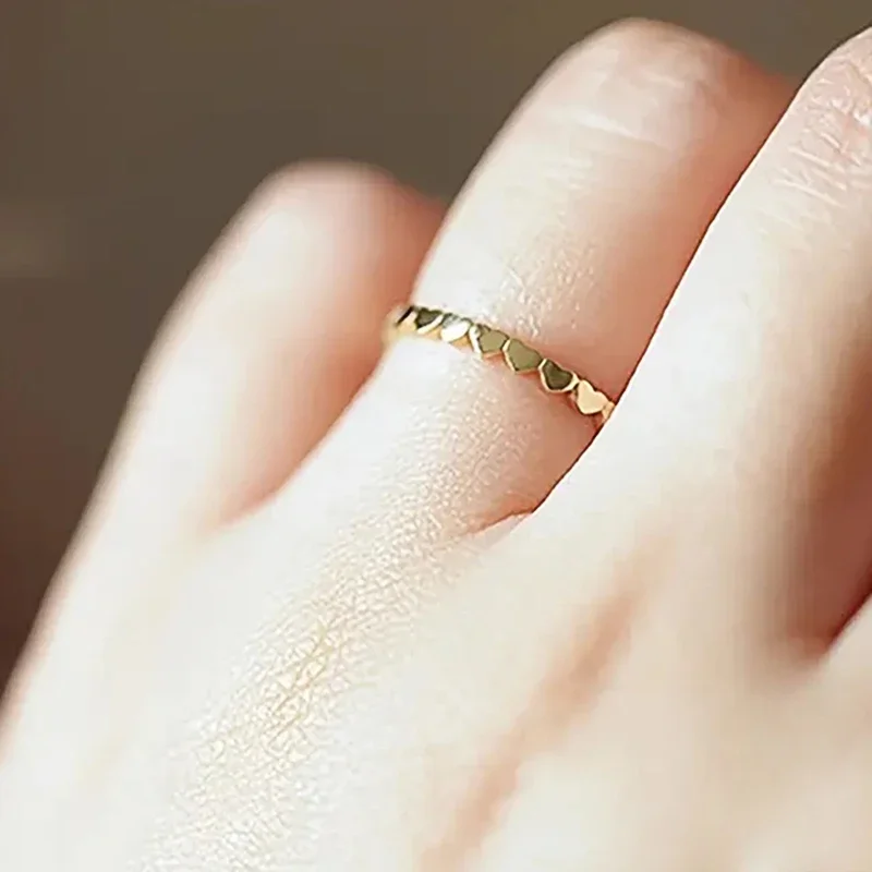 

Huitan Delicate Hearts Rings for Women Daily Wear Chic Love Rings Gold Color/Silver Color Temperament Accessories Female Jewelry