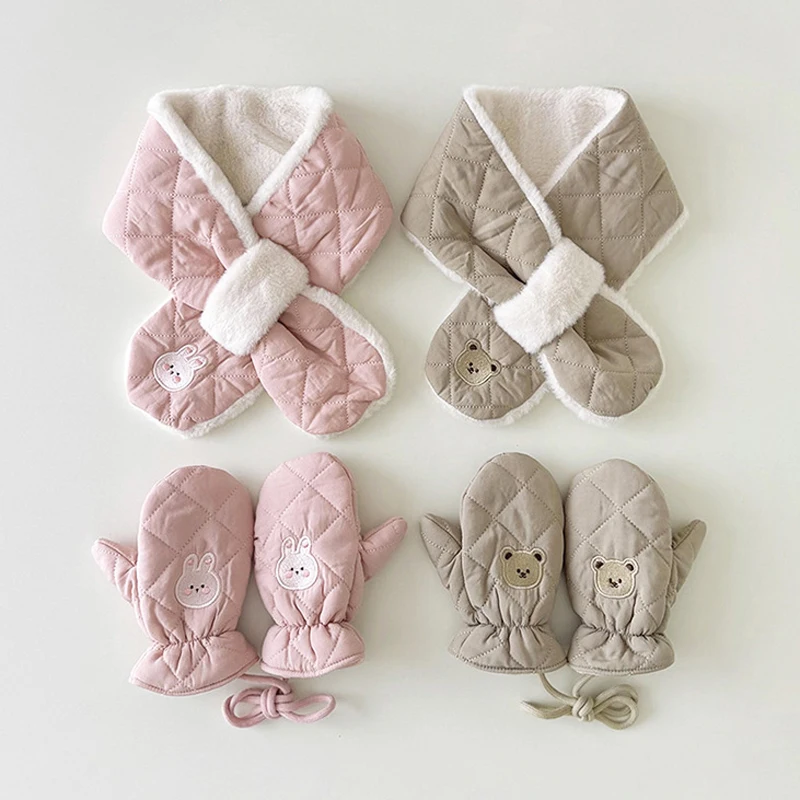 

Bear Baby Winter Scarf Gloves Set 2Pcs Kids Neck Warmer Mittens Skiing Children Gloves Scarves for for Boy Girl Accessories 2-6Y