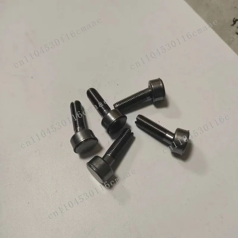 VHS137091030 SK250-8 SK350-8 J05E J08E Valve adjustment screws for excavator parts