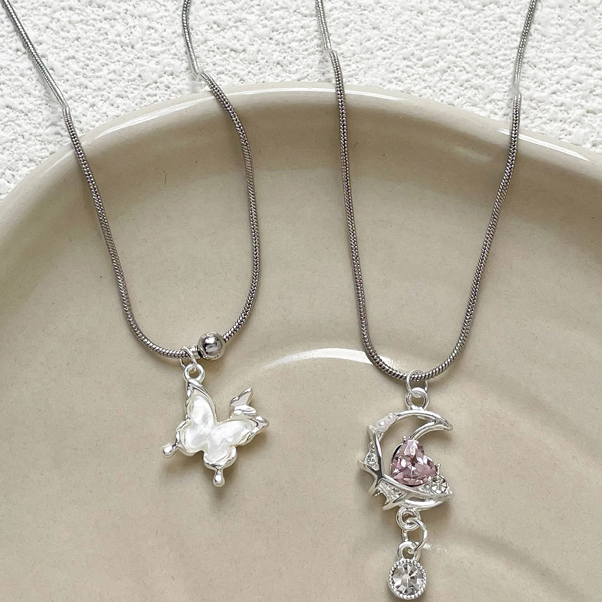 6szt Alloy Butterfly Tulip Moon Pendant Diy Handmade Bracelet Necklace Beaded Mobile Phone Chain Accessories Material Charms — zdjęcie 5