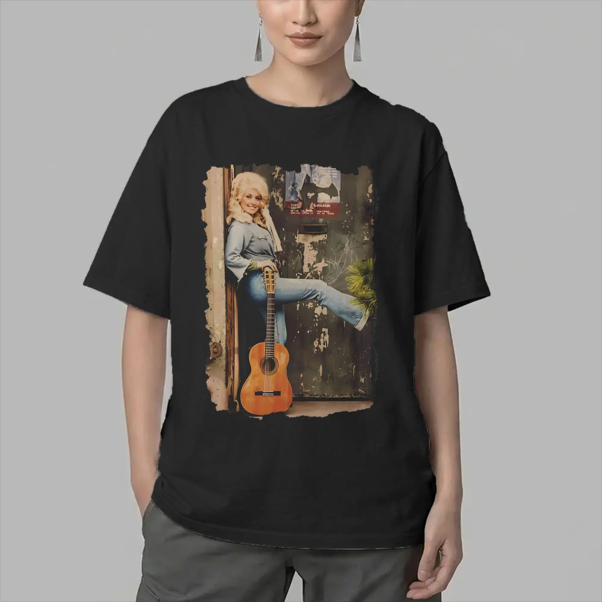 Singer D-Dolly Parton Men T Shirts  Awesome Tee Shirt Short Sleeve Round Collar T-Shirts Pure Cotton Party Clothes