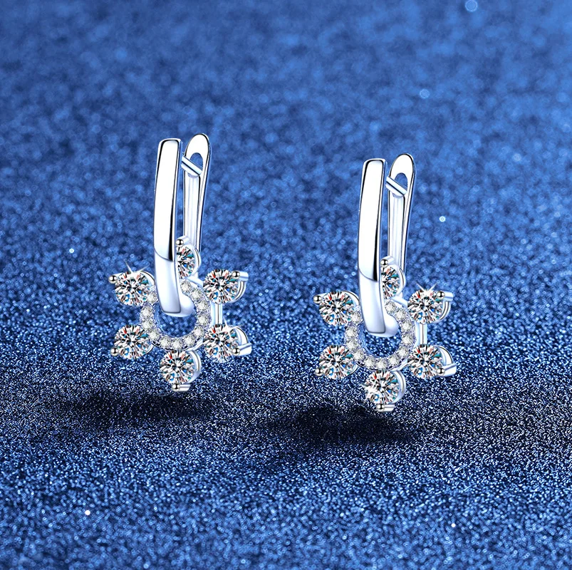 

Platinum PT950 18K Gold Moissanite Full Diamond Three on French Flower Earrings for Women, Light Luxury, Niche Earrings